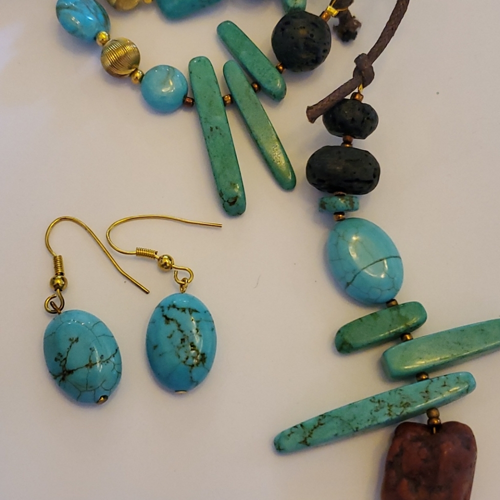 Handmade Turquoise Jasper Natural Stone Necklace - Picture 10 of 12